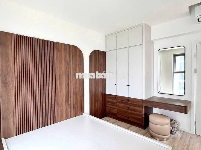 Cho thuê căn 3PN căn hộ Urban Green, nhà trống ở ngay