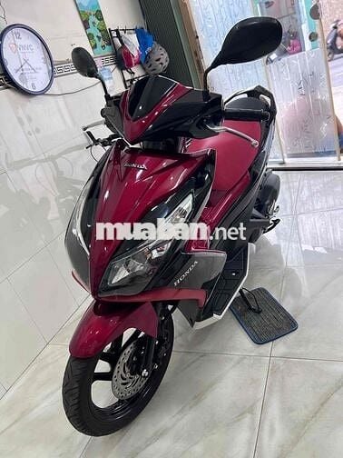 Đổi Xe cần bán Xe Air Blade 125i Em Đang chạy