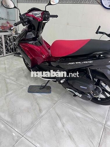 Đổi Xe cần bán Xe Air Blade 125i Em Đang chạy