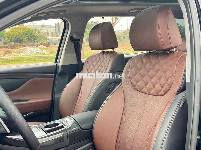 Hyundai SantaFe Cao cấp 2.5L HTRAC sản xuất 2024