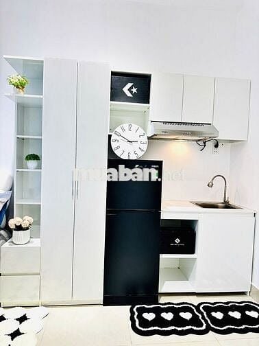 THUÊ STUDIO 28M2 BAN CÔNG HUỲNH VĂN BÁNH PHÚ NHUẬN KẾ Q1 Q3 GÒ VẤP