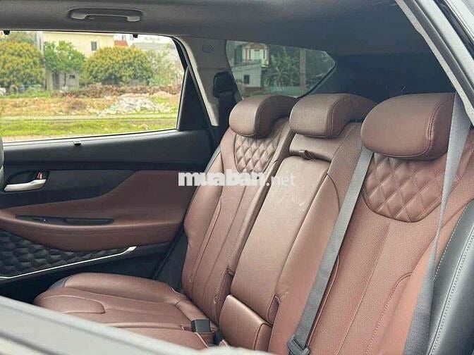 Hyundai SantaFe Cao cấp 2.5L HTRAC sản xuất 2024