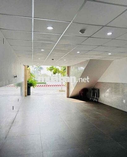 🔴 (NCC) CHO THUÊ TÒA NHÀ 4 TẦNG MẶT TIỀN CMT8, KHUÊ TRUNG, CẨM LỆ - CÓ