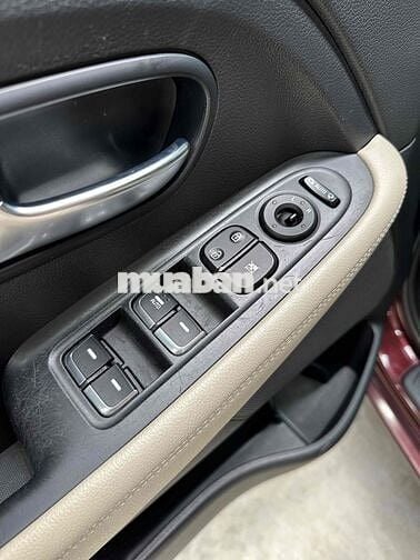 Kia Rondo 2019 Rondo GAT - 55000 km