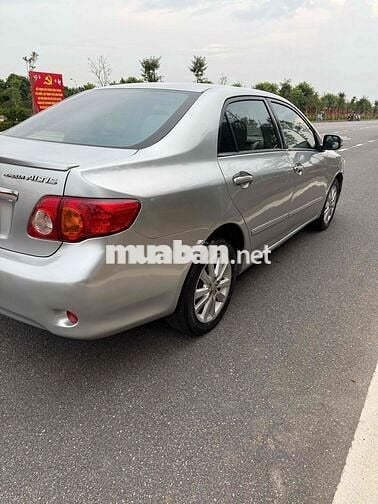Toyota Corolla Altis 2009 2.0V - 200000 km