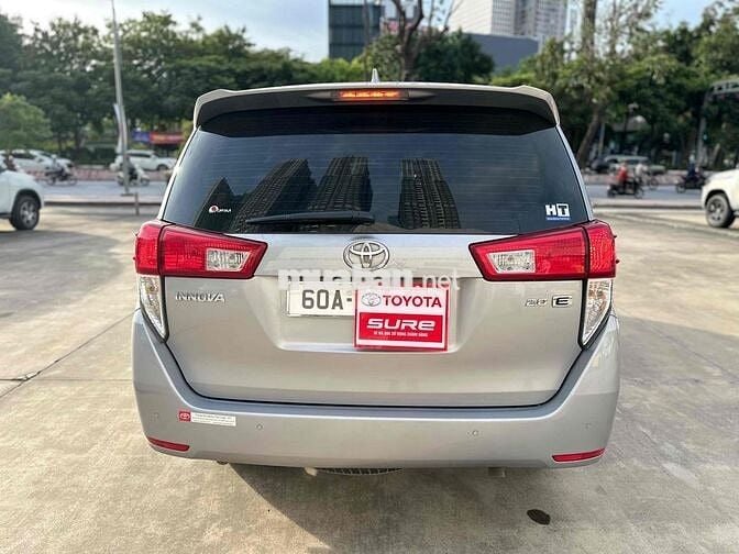 Toyota Innova 2024 E 2.0 MT - 34000 km xe đẹp