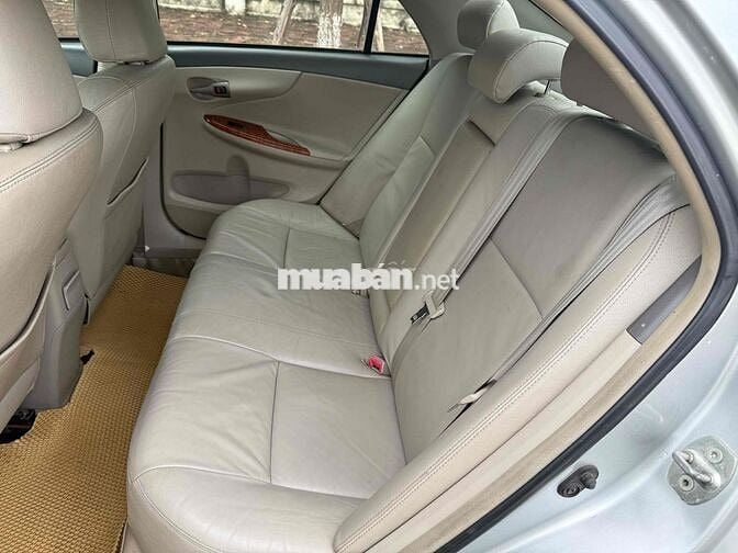 Toyota Corolla Altis 2009 2.0V - 200000 km