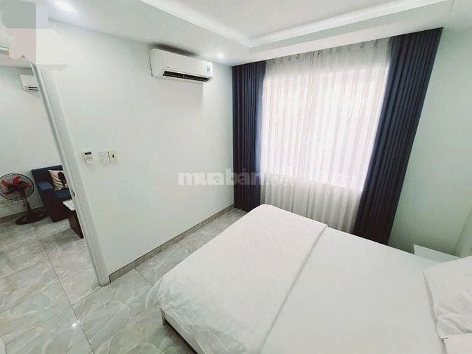 Căn hộ full nt gần trung tâm  