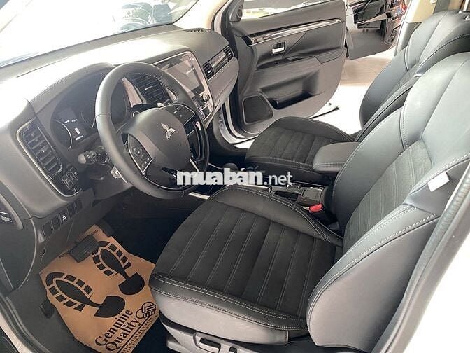 Mitsubishi Outlander 2024 2.0 CVT - 10 km