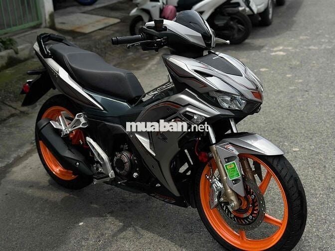 Winner V3 ABS chính chủ Full option