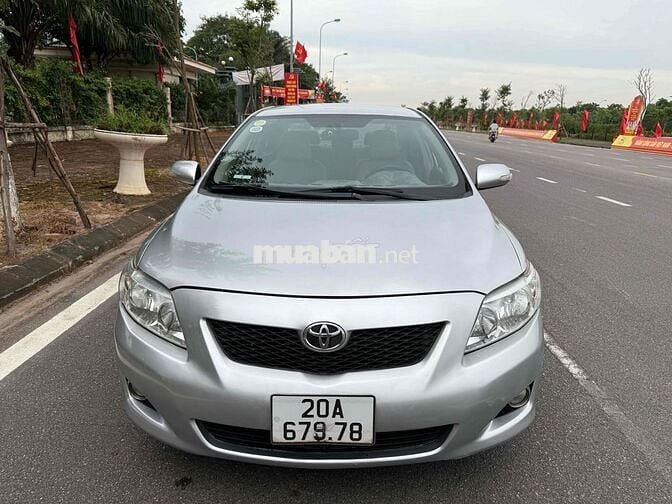 Toyota Corolla Altis 2009 2.0V - 200000 km