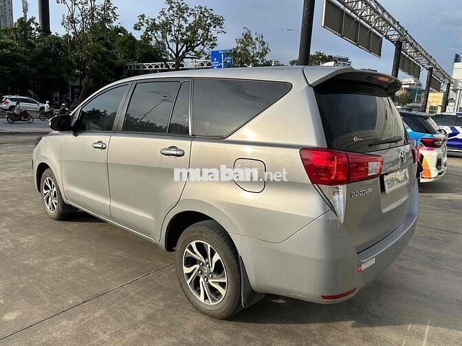 Toyota Innova 2024 E 2.0 MT - 34000 km xe đẹp