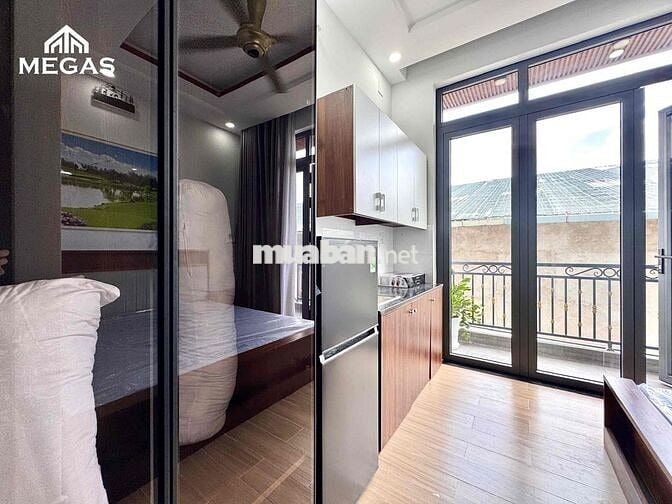 CHO THUÊ CHDV STUDIO BAN CÔNG FULL NỘI THẤT NGAY EMART PHAN HUY ÍCH