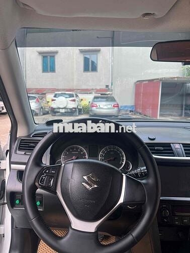 Suzuki Swift 2013 - 121248 km