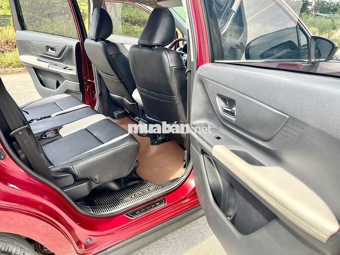 Toyota Veloz Cross 2022 CVT -5,8v km xe 1 chủ chất