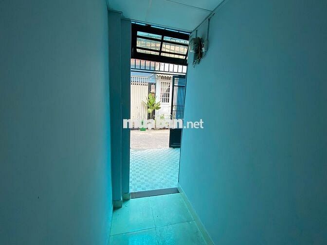 Cho thuê nhà 230/ Nguyễn Xí, P13, Bình Thạnh_DT:4mx16 (3 phòng)
