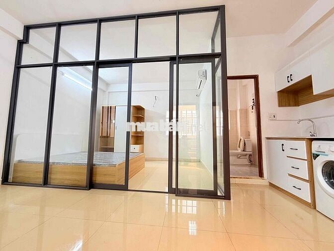 Căn Hộ 1PN Bếp Riêng Máy Giặt riêng cửa sổ ngay sân bay