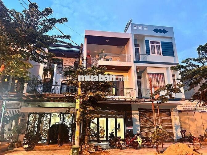 BÁN NHÀ MẶT TIỀN ĐINH CÔNG TRỨ – TRUNG TÂM QUẬN SƠN TRÀ