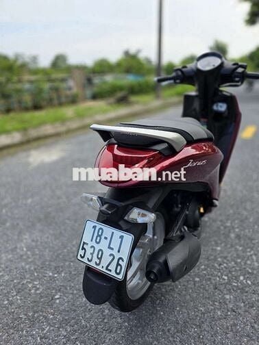 Jannus 2022 chạy lướt hơn 3000km còn siêu mới