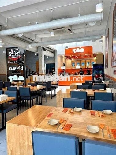 Mặt tiền đẹp khu Bàu Cát Q.Tân Bình Ngang 8x16 - 4 Tầng có thang máy