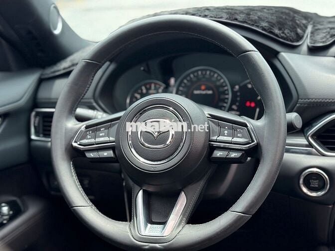Mazda CX 8 2023 Premium AWD - 27000 km