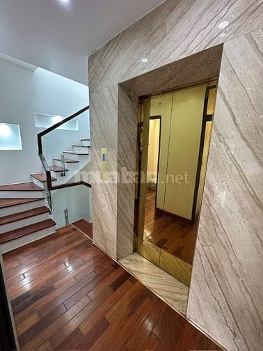 Bán nhà 6 tầng thang máy Hoàng Mai gần Hồ, Dt 56m2, mt 4.3m, ở ngay.
