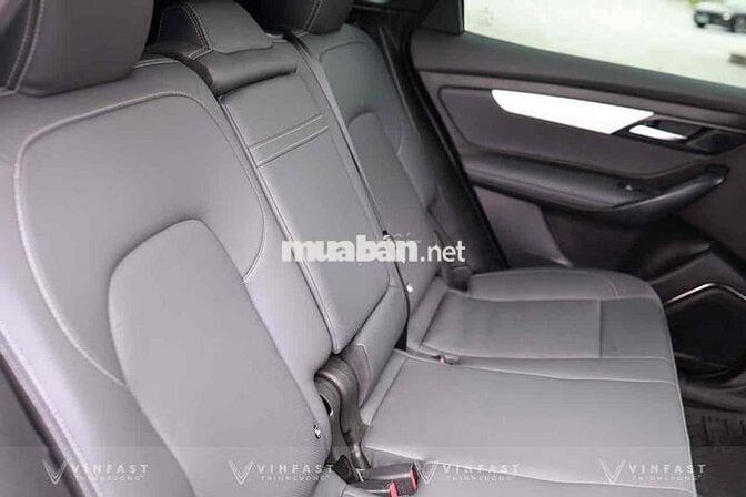 VinFast VF8 Plus 2022 - xe đi ít- nội thất đep