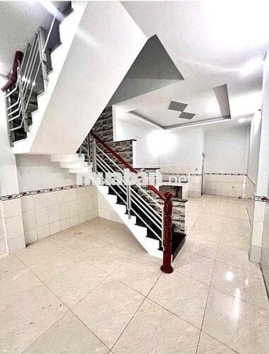 Nhà đẹp 4*18m 2PN hẻm thông 7m Buôn bán 1/ ngắn Sư Đoàn 9 Vĩnh Lộc A