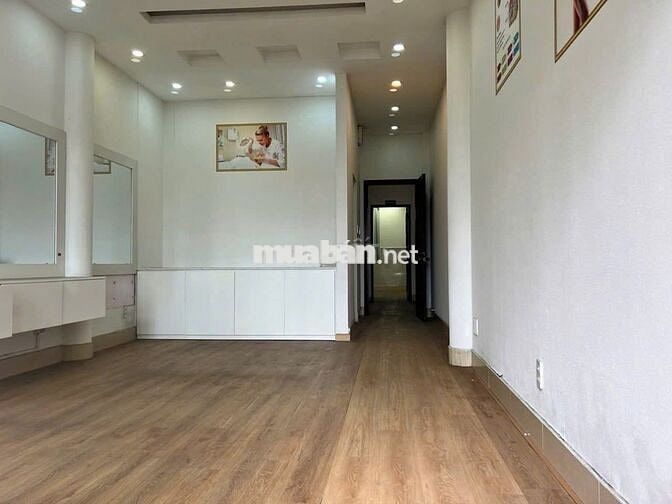 CHO THUÊ TÒA NHÀ TRẦN HƯNG ĐẠO, PHƯỜNG CẦU KHO, QUẬN 1