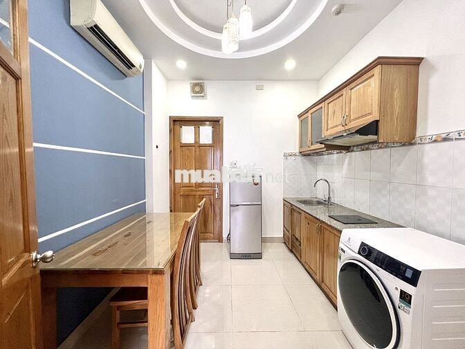 CĂN HỘ BAN CÔNG NGAY TRUNG TÂM QUẬN 1 ĐƯỜNG NGUYỄN TRÃI