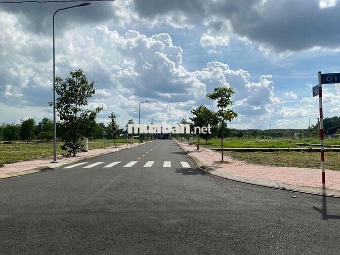 Cần bán 2 lô đất Sổ riêng Full thổ cư