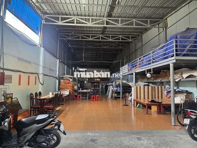 CHO THUÊ KHO,XƯỞNG 300M² Y HÌNH, GIÁ CHỈ 23TR/T Đ LÊ TRỌNG TẤN
