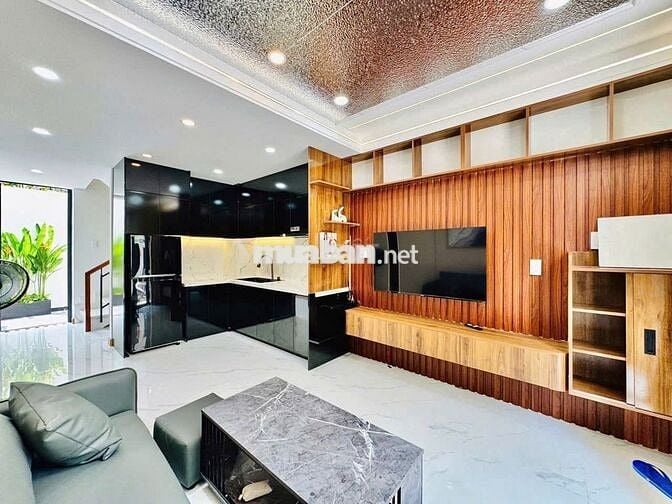 KHU HIẾM GẦN MT LÝ CHÍNH THẮNG Q.3-NGANG 5M-4TẦNG-CN45M2-GIÁ 7.8TỶ