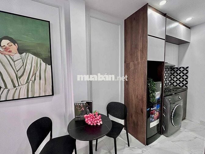 Cho thuê CCMN phố Xã Đàn. Máy giặt riêng. Thang máy. Giá 5TR2