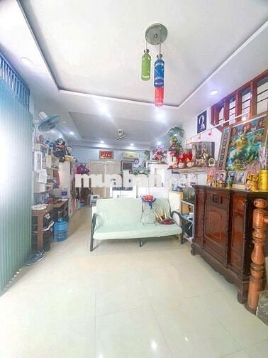 BÁN NHÀ 2 TẦNG – CMT8, QUẬN 3 – GIÁ CHỈ 4.5 TỶ