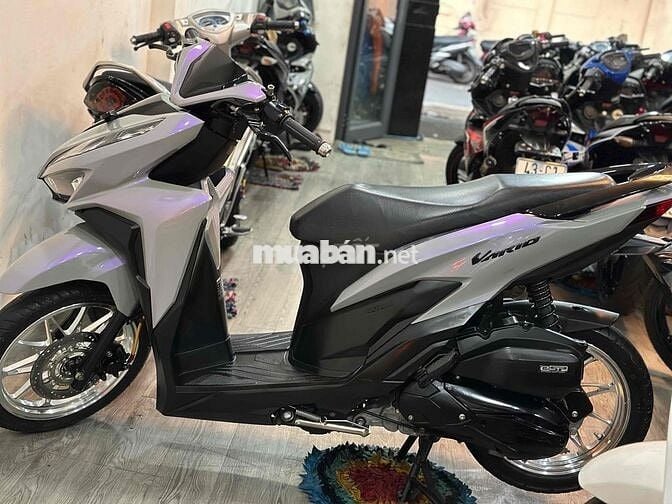 Vario 125 xám xi măng mâm cnc new nợ xấu đưa 11tr