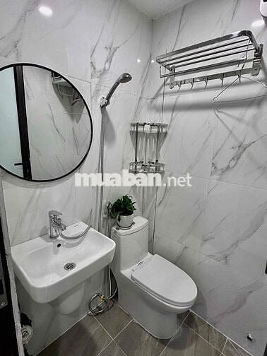 Cho thuê CCMN phố Xã Đàn. Máy giặt riêng. Thang máy. Giá 5TR2