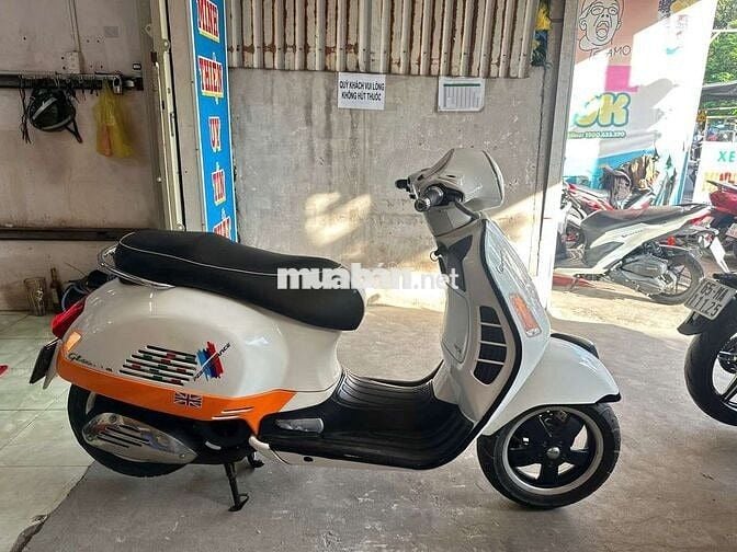 Vespa GTS  ( e có bán góp )