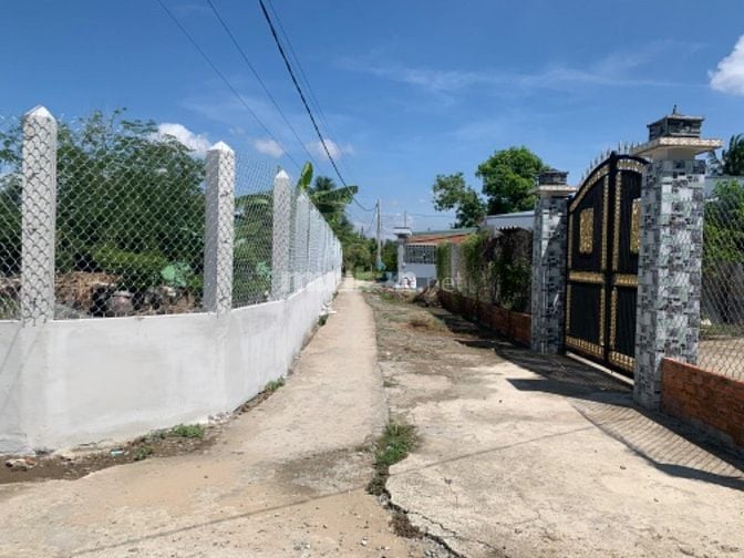 Đất thổ cư 100% cần bán giá rẻ
