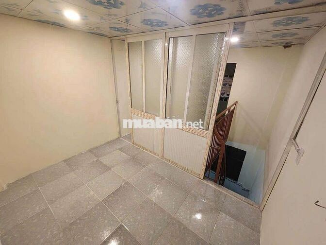 🏫 căn nhà nhỏ giá 590 trieu hiệp thành 43. Tiện ích xung quanh.
