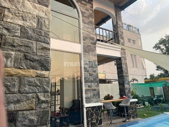 Bán nhà biệt thự 300m2, 10 tỷ tại số 2, đường G, Phường 3, Tây Ninh