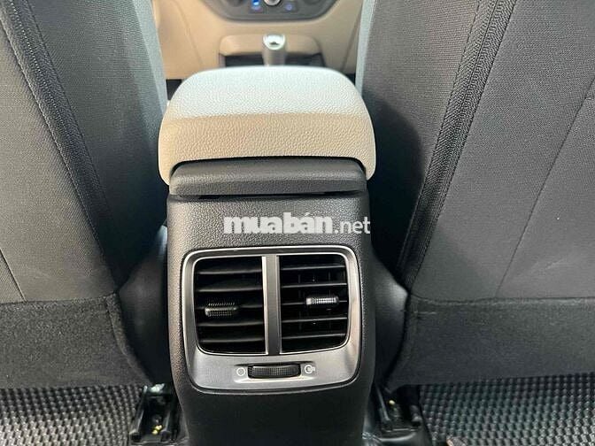 Hyundai Accent 2023 1.4 AT - 7000 km