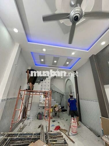 BÁN NHÀ MỚI NGAY NGÃ TƯ BỐN XÃ, DT 4X10, HXH, 2 TẦNG, GIÁ 4 TỶ 650 TL