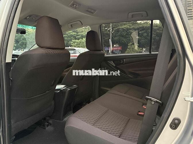 Toyota Innova 2024 E 2.0 MT - 34000km - Xe lướt