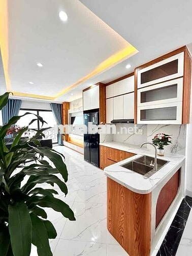 GIẢI PHÓNG- 8 Tỷ  38m2  - Lô Góc - 6 tầng thang máy- OTO ĐỖ CỬA