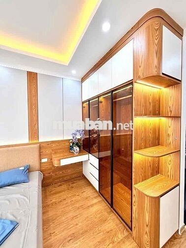 GIẢI PHÓNG- 8 Tỷ  38m2  - Lô Góc - 6 tầng thang máy- OTO ĐỖ CỬA