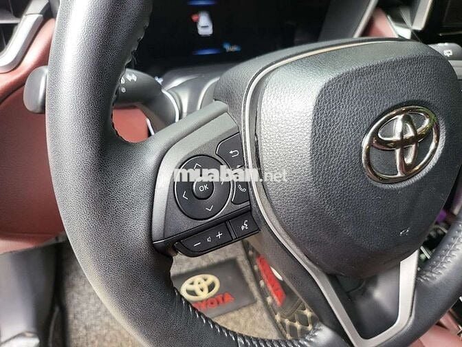 Bán toyota cross 2022 1.8HV - 32156 km