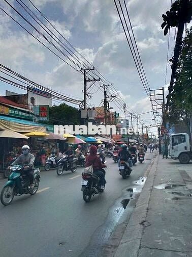 NHÀ SHR MẶT TIỀN VĨNH LỘC NGAY TRUNG TÂM NGÃ NĂM