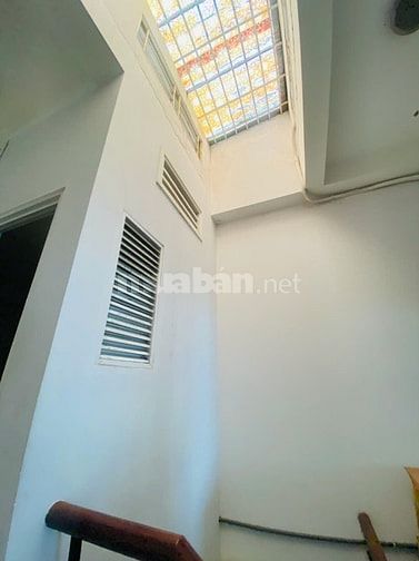 BÁN HOẶC CHO THUÊ C/c cũ Miếu Nổi 18 tầng Trường Sa- Vũ Huy Tấn