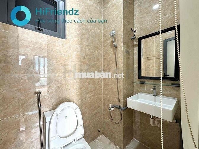 CĂN HỘ BAN CÔNG - MÁY GIẶT RIÊNG NGAY CÔNG VIÊN LÀNG HOA